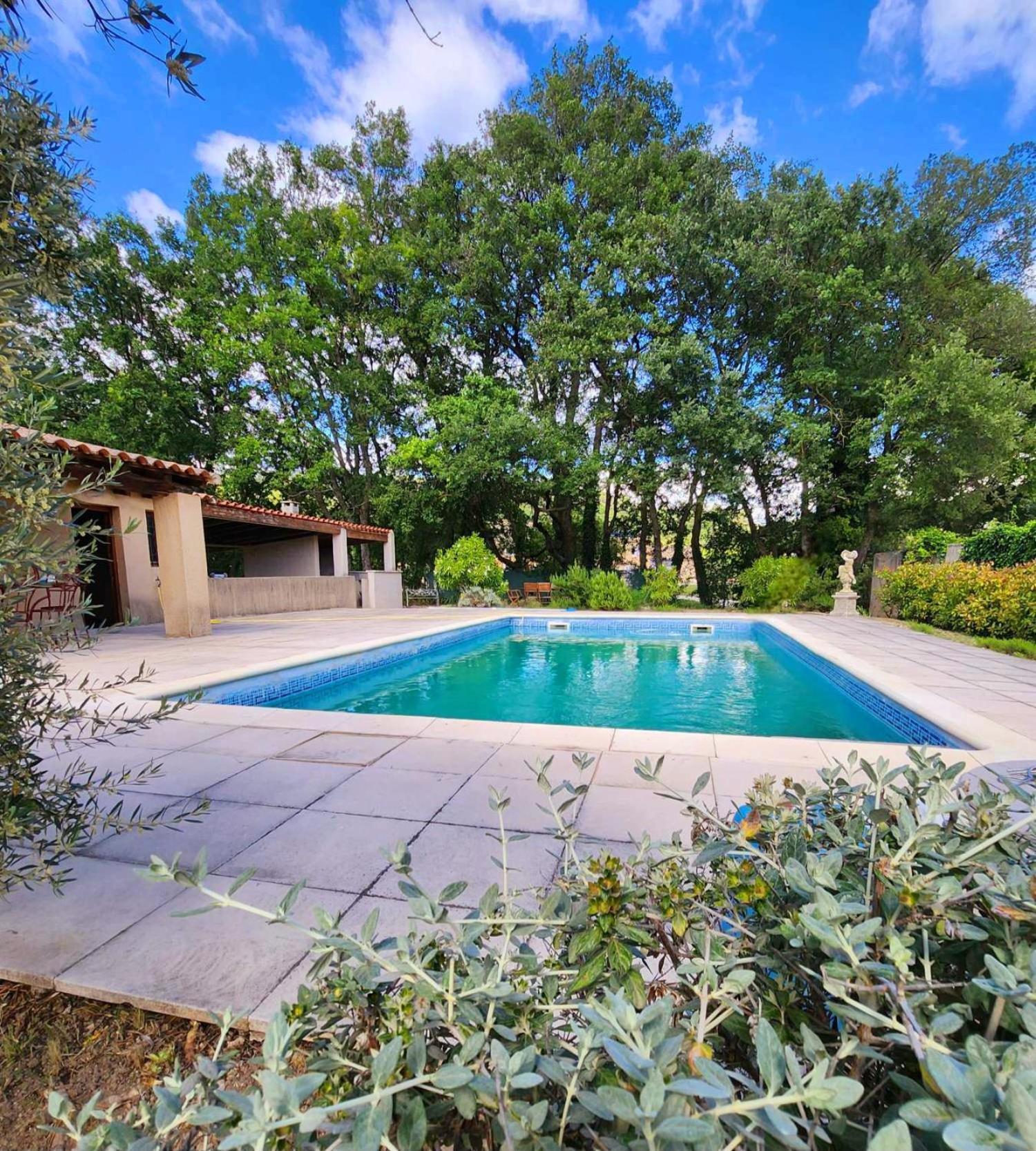 Le Clos Renaissance Oppede Exterior photo